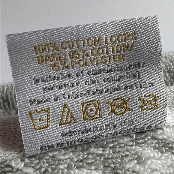 Deborah Connolly Swan Print Bath Towel Set Gray White Quick Dry Cotton 2 Pc NEW - Picture 6 of 8